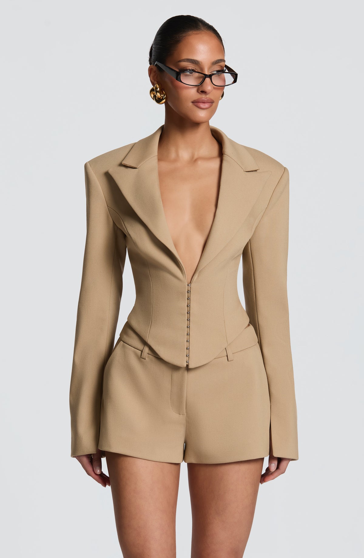 ÁGATA CROPPED BLAZER - SAND