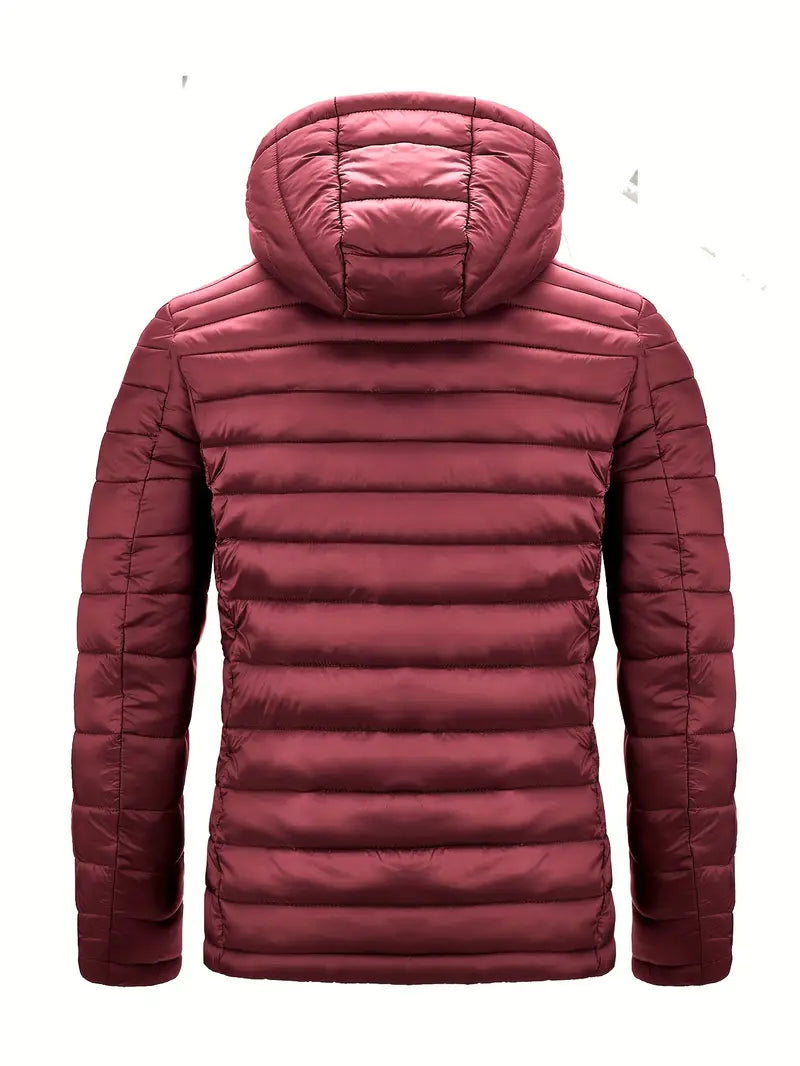 Elegante chaqueta con capucha