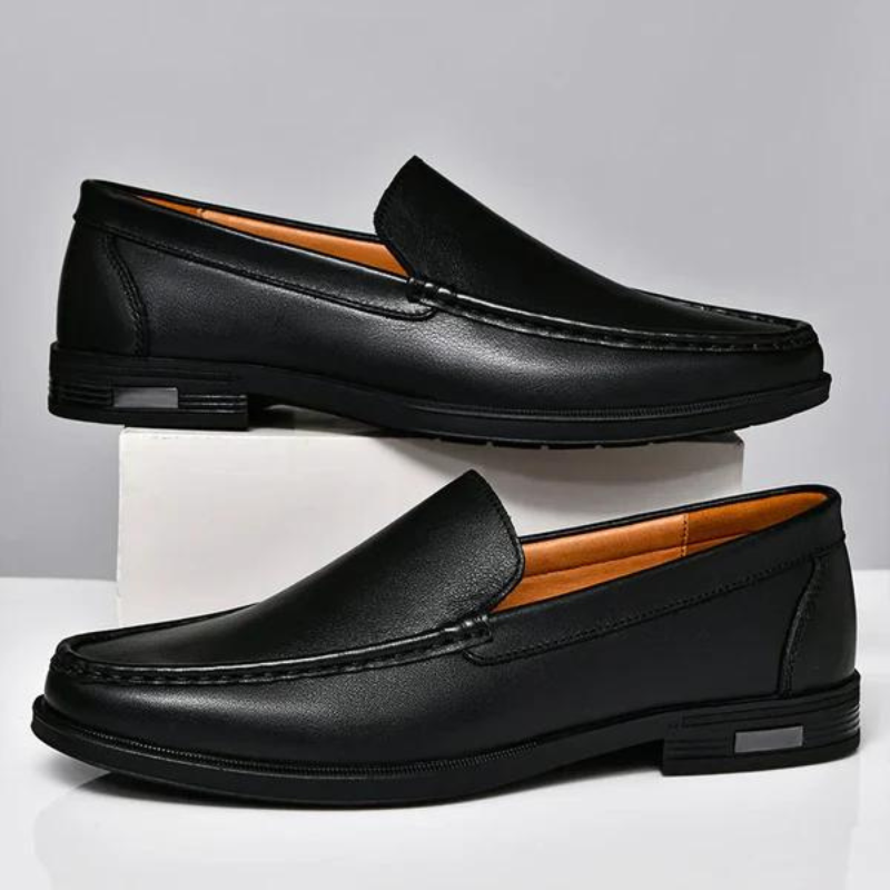 Elegantes mocasines de piel