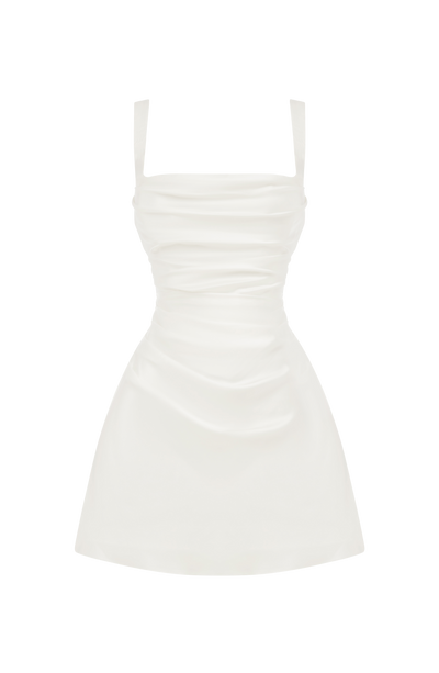 Vestido CALA blanco satinado, escote cuadrado y frunces en el cuerpo