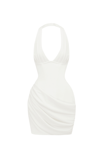 Vestido blanco halter sin mangas con escote en pico y drapeado en la falda