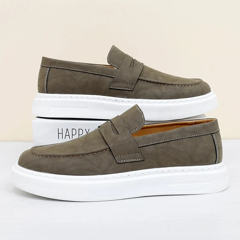 Zapatos de piel Chic Slip-on