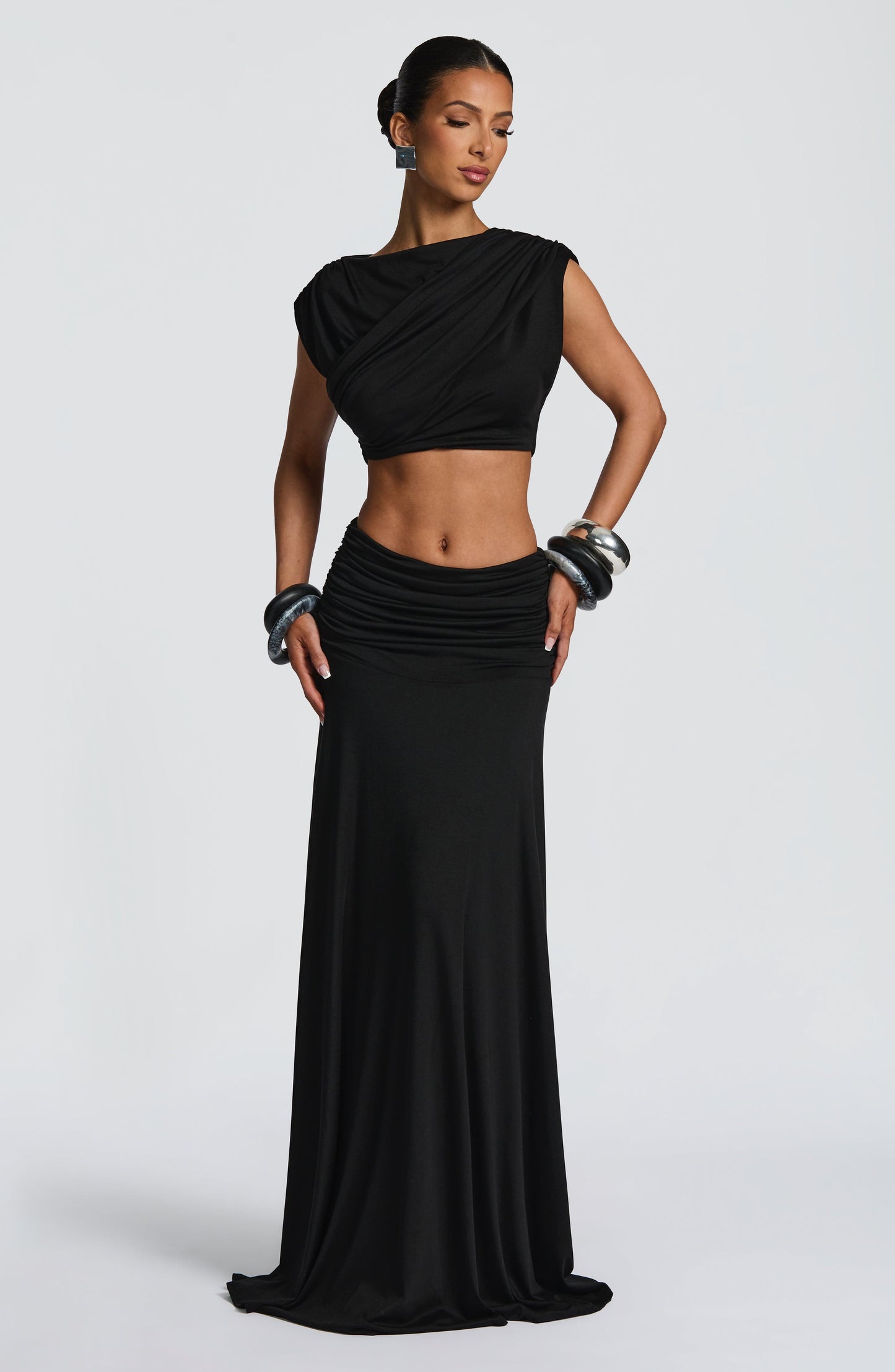 TOP AMARA - NEGRO