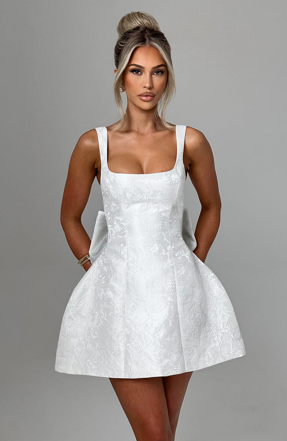 OLIVIA - VESTIDO