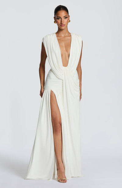 Vestido ROCÍO blanco, escote V profundo y abertura lateral hasta el muslo