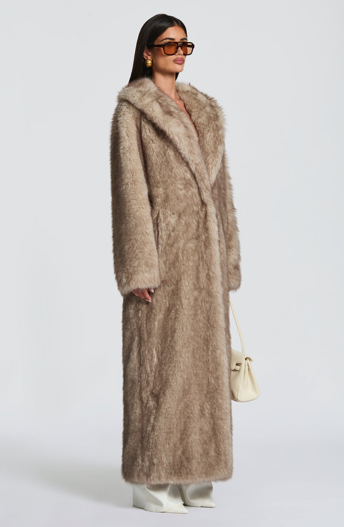 ABRIGO VIOLETA - BEIGE